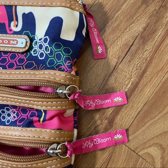 Lily Bloom Multicolor Crossbody Shoulder Bag - Picture 4 of 16